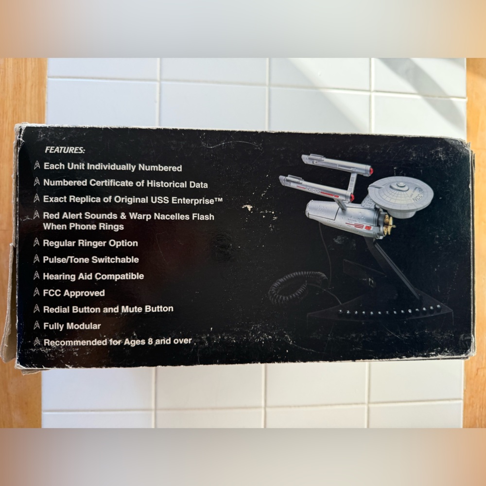 Vintage Star Trek Collector's Edition Telephone 1993 -In Box- Untested - Picture 5 of 7